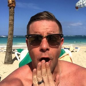 Meet your Posher, Douglas